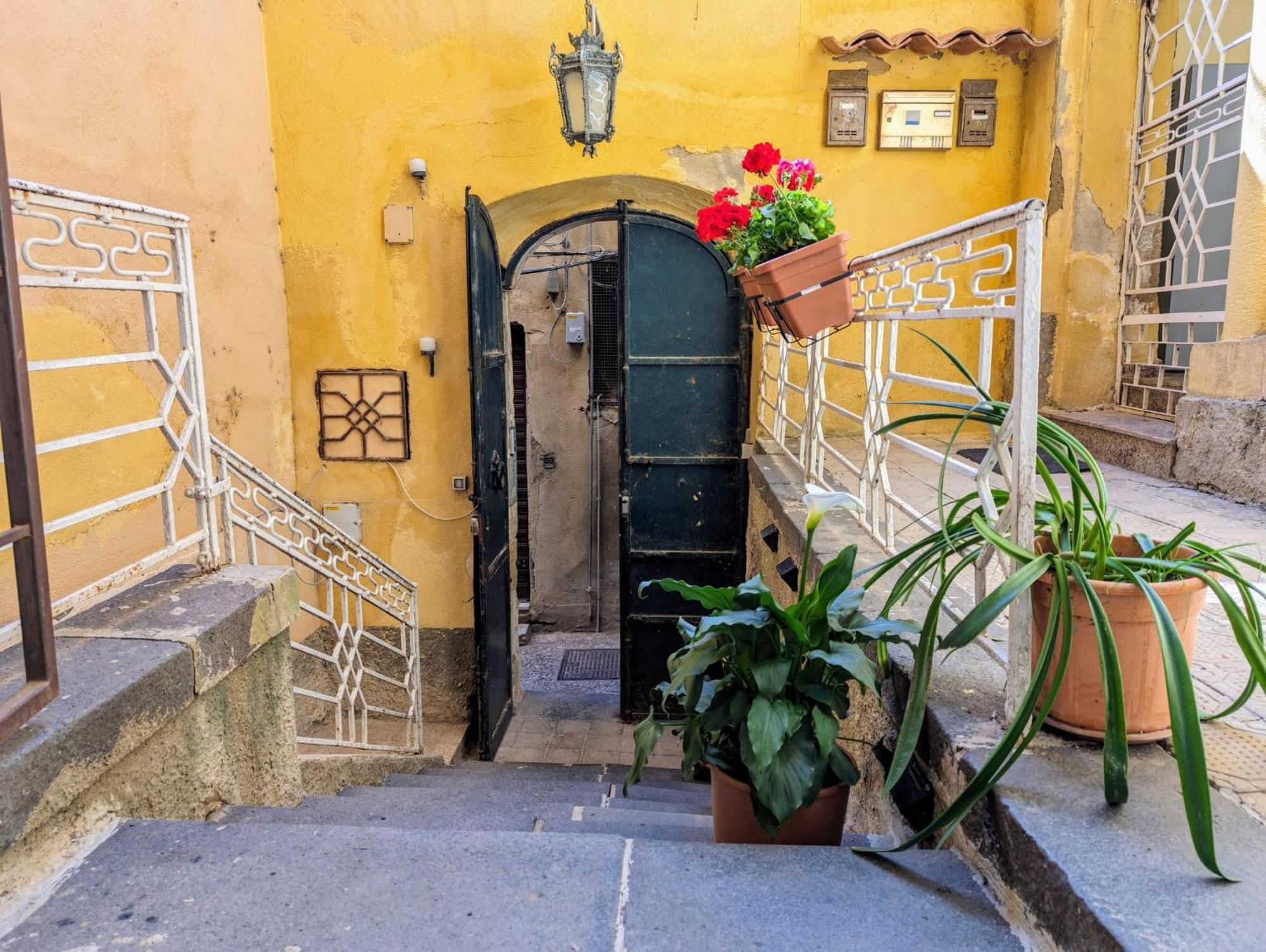 Casa Montana Hotel Агридженто Екстериор снимка