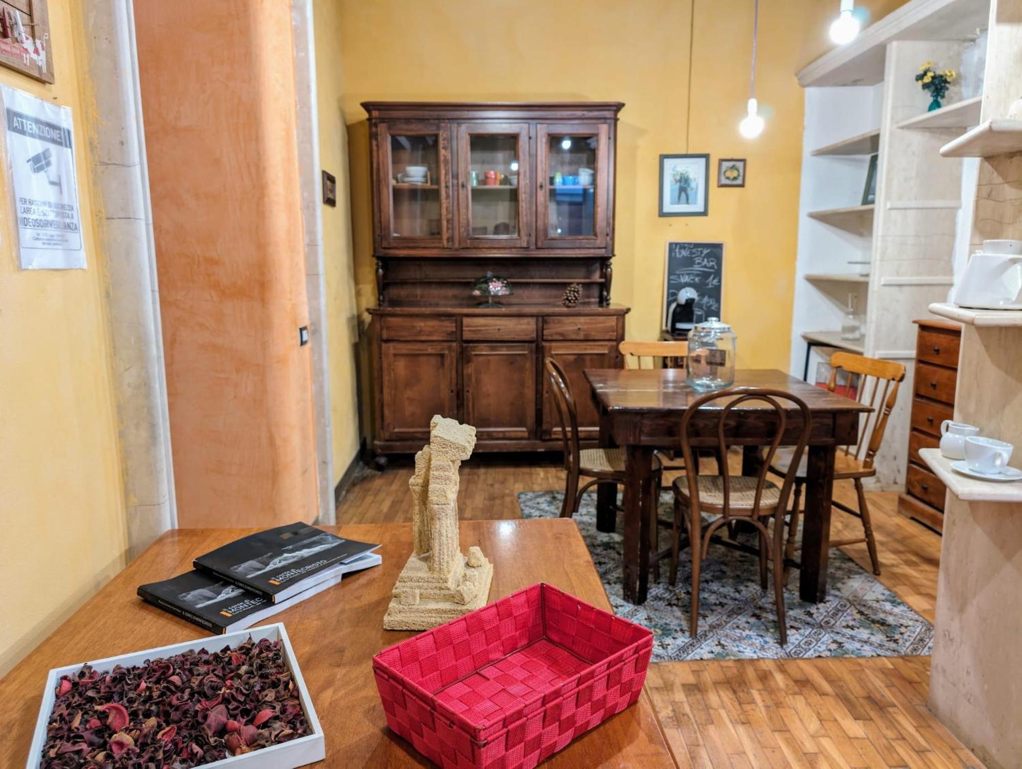 Casa Montana Hotel Агридженто Екстериор снимка